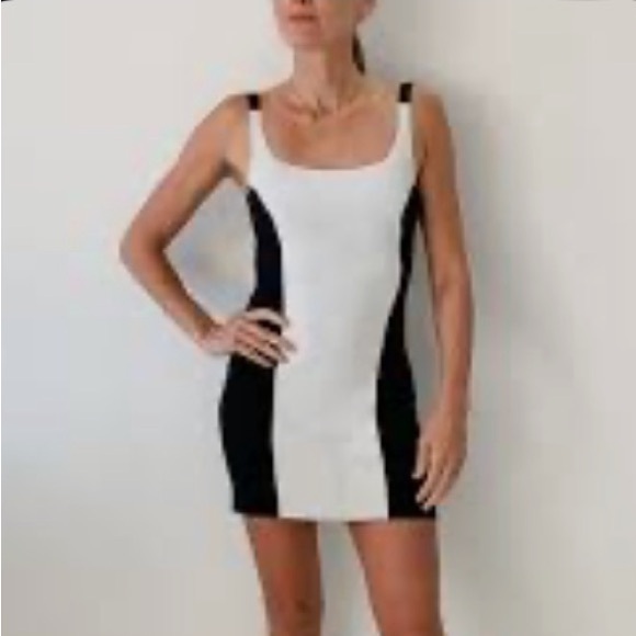 Nagnata Organic Cotton Mini Dress – Minimalist Monochrome – NWT – Size S - Picture 5 of 5